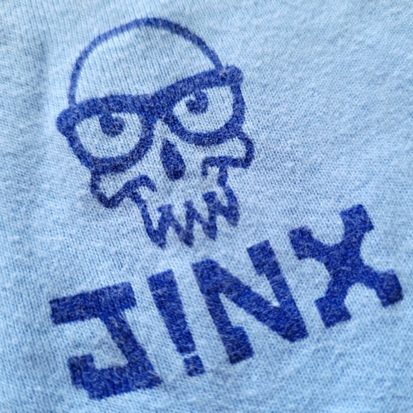 2/$15 ๐ผ Jinx iPood Onesie - Picture 4 of 8